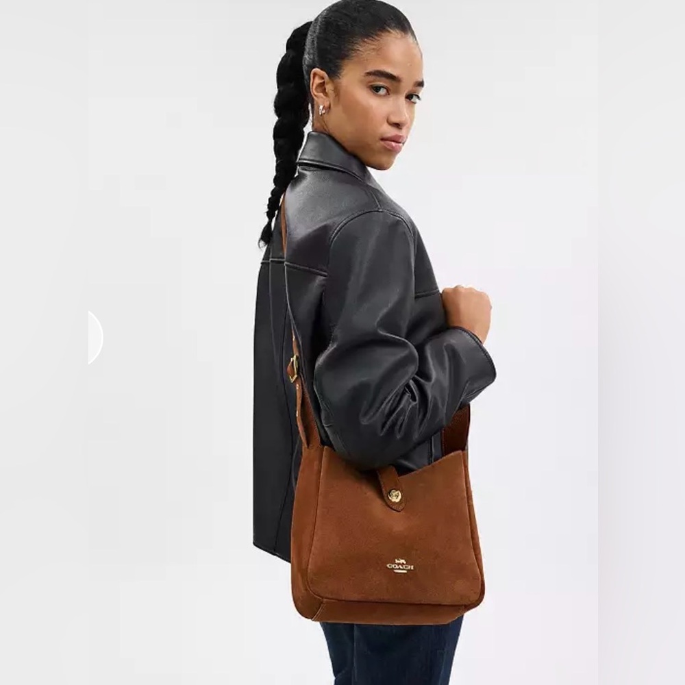 Coach Hadley Shoulder Bag - Picture 2 of 10